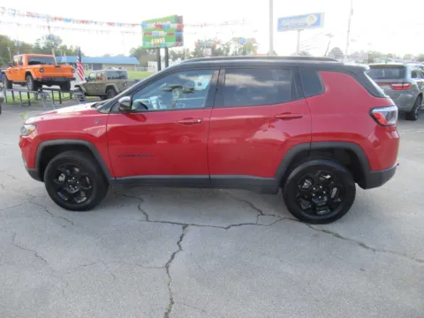 Photos of 2023 Jeep Compass Trailhawk for sale in Jefferson City, TN at Farris Motor - Jefferson City