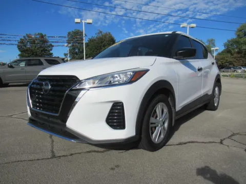 White 2021 Nissan Kicks S for sale in Jefferson City, TN
