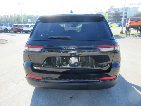 More photos of 2025 Jeep Grand Cherokee Altitude X at Farris Motor - Jefferson City, TN