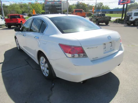 Another view of 2010 Honda Accord EX-L for sale in Jefferson City, TN at Farris Motor - Jefferson City