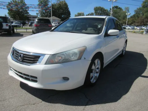 White 2010 Honda Accord EX-L for sale in Jefferson City, TN