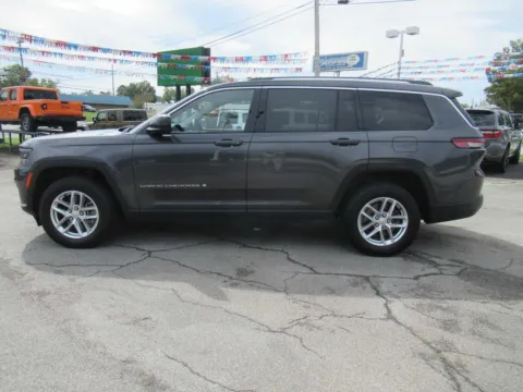 Photos of 2022 Jeep Grand Cherokee L Laredo for sale in Jefferson City, TN at Farris Motor - Jefferson City
