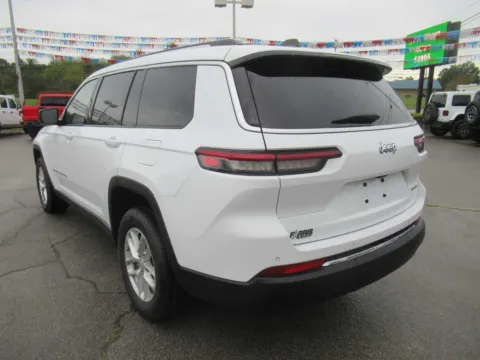 Another view of 2023 Jeep Grand Cherokee L Laredo for sale in Jefferson City, TN at Farris Motor - Jefferson City
