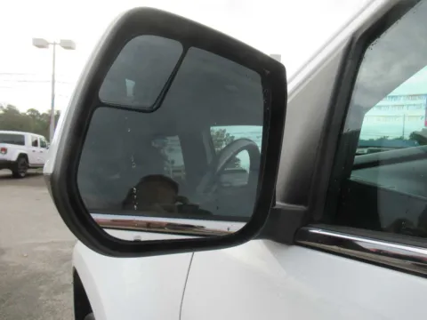 Another view of 2020 Chevrolet Colorado 2WD LT for sale in Jefferson City, TN at Farris Motor - Jefferson City