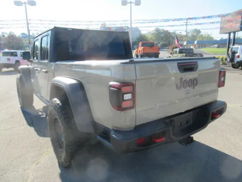 More photos of 2020 Jeep Gladiator Rubicon at Farris Motor - Jefferson City, TN