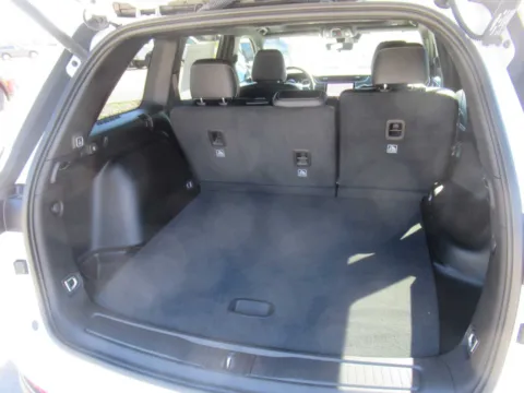 More photos of 2025 Jeep Grand Cherokee Limited at Farris Motor - Jefferson City, TN