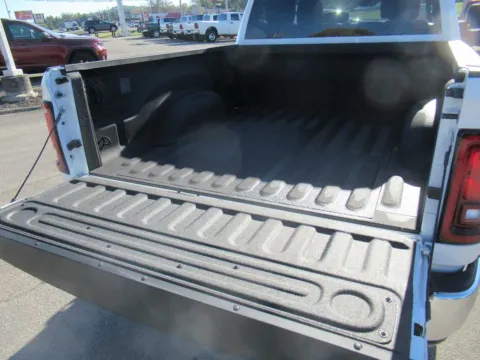 More photos of 2025 Ram 2500 Big Horn at Farris Motor - Jefferson City, TN