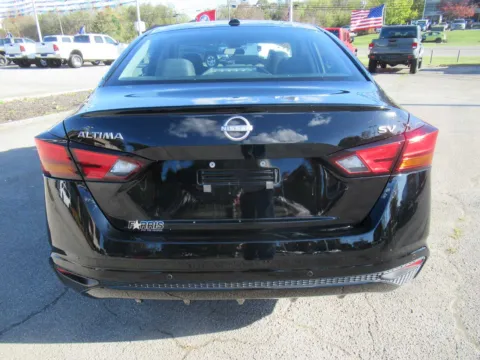 More photos of 2023 Nissan Altima 2.5 SV at Farris Motor - Jefferson City, TN
