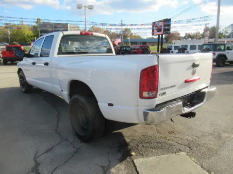Another view of 2006 Dodge Ram 3500 ST for sale in Jefferson City, TN at Farris Motor - Jefferson City
