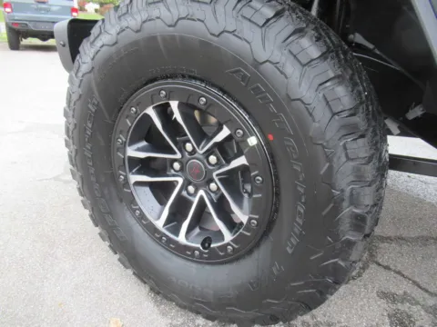 More photos of 2026 Jeep Wrangler Rubicon X at Farris Motor - Jefferson City, TN