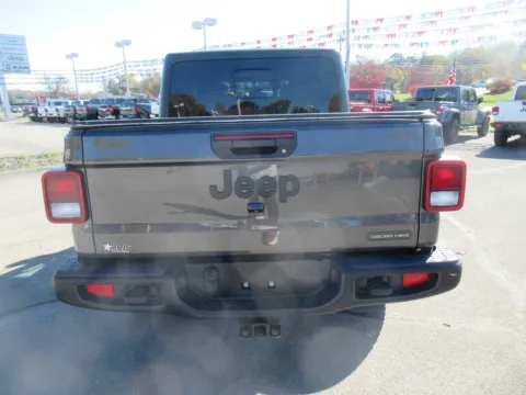 More photos of 2023 Jeep Gladiator Freedom at Farris Motor - Jefferson City, TN