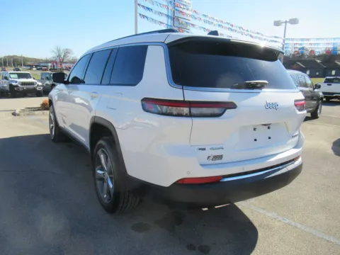 Another view of 2021 Jeep Grand Cherokee L Limited for sale in Jefferson City, TN at Farris Motor Company - Jefferson City