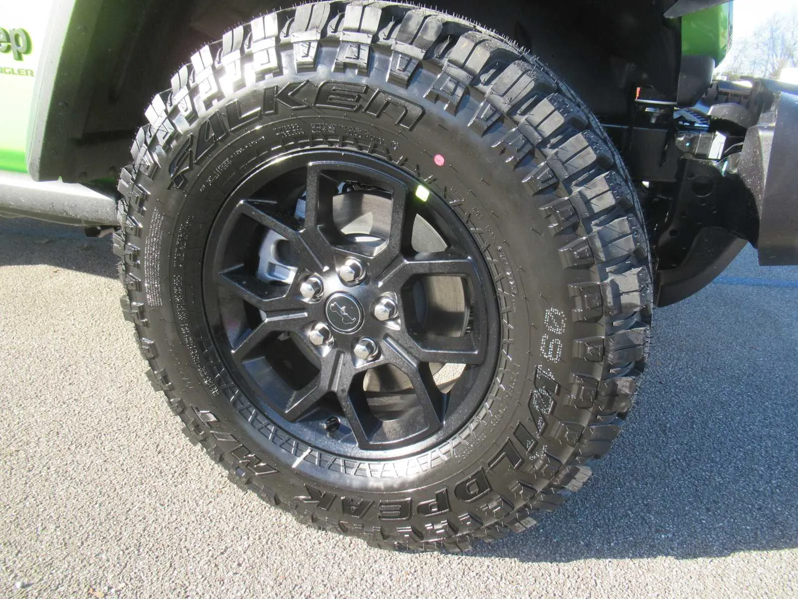 2026 Jeep Wrangler 4-Door Willys - Photo 9