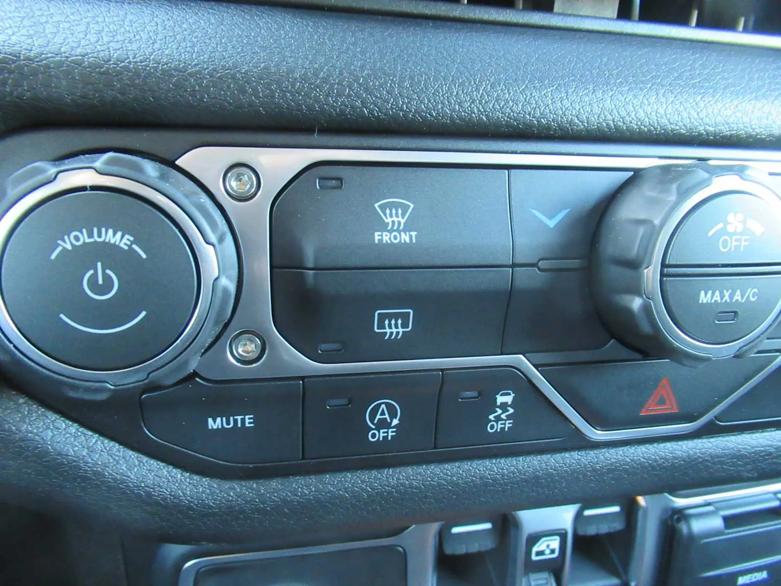 2026 Jeep Wrangler 4-Door Willys - Photo 33