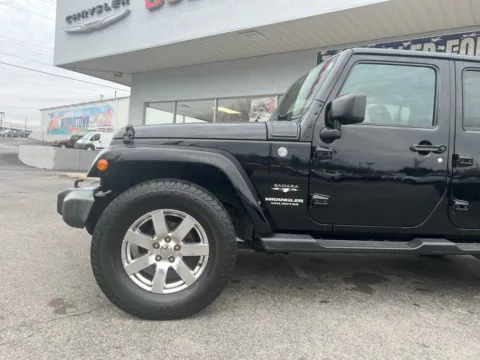 Photos of 2017 Jeep Wrangler Unlimited Sahara for sale in Morristown, TN at Farris Jeep - Morristown