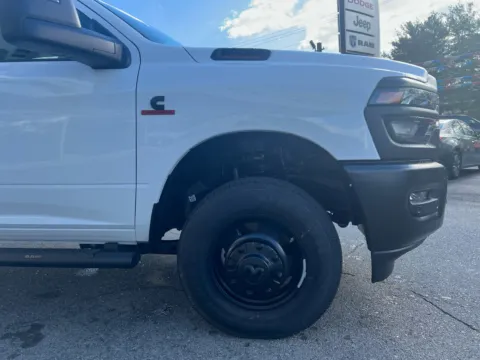 More photos of 2026 Ram 3500 Tradesman at Farris Jeep - Morristown, TN