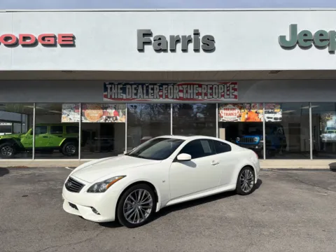 White 2015 INFINITI Q60 Journey for sale in Morristown, TN