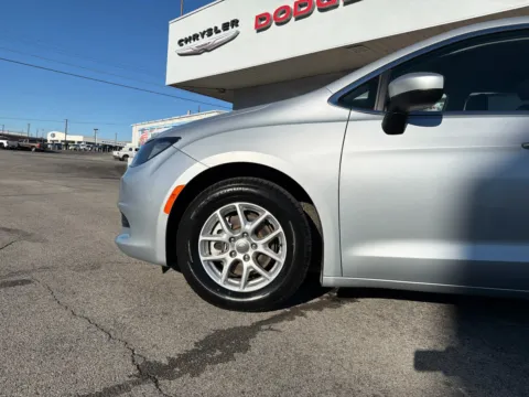 Silver 2022 Chrysler Voyager LX for sale in Morristown, TN