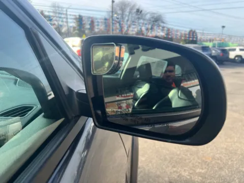 More photos of 2016 Jeep Cherokee Trailhawk at Farris Jeep - Morristown, TN