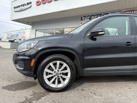 Photos of 2018 Volkswagen Tiguan 2.0T 4Motion for sale in Morristown, TN at Farris Jeep - Morristown