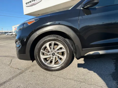 Another view of 2017 Hyundai Tucson SE for sale in Morristown, TN at Farris Jeep - Morristown