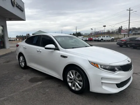 More photos of 2017 Kia Optima LX at Farris Jeep - Morristown, TN