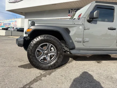 Photos of 2019 Jeep Wrangler Unlimited Sport S for sale in Morristown, TN at Farris Jeep - Morristown