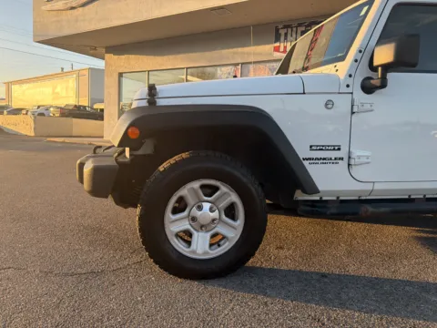 Photos of 2014 Jeep Wrangler Unlimited Sport for sale in Morristown, TN at Farris Jeep - Morristown