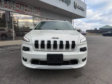 Another view of 2018 Jeep Cherokee Overland for sale in Morristown, TN at Farris Jeep - Morristown