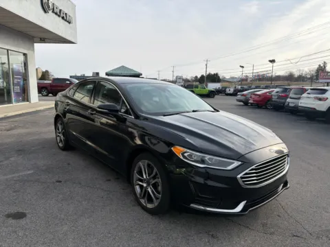 More photos of 2019 Ford Fusion SEL at Farris Jeep - Morristown, TN