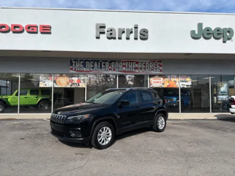 Black 2020 Jeep Cherokee Latitude for sale in Morristown, TN