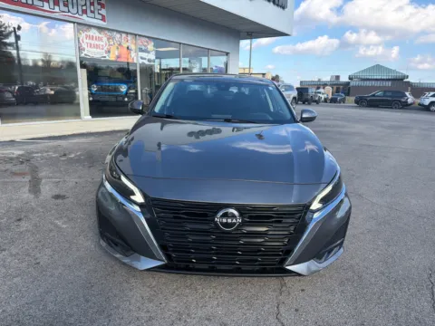 More photos of 2023 Nissan Altima 2.5 S at Farris Jeep - Morristown, TN