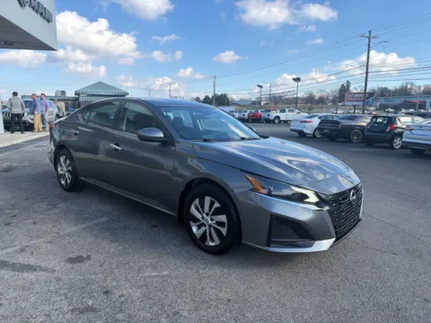 More photos of 2023 Nissan Altima 2.5 S at Farris Jeep - Morristown, TN
