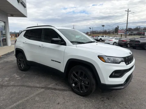 More photos of 2026 Jeep Compass Latitude Altitude at Farris Jeep - Morristown, TN