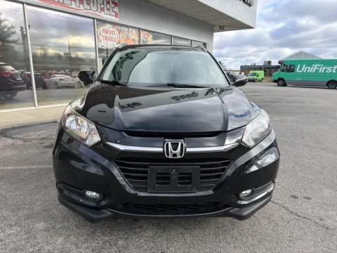 More photos of 2016 Honda HR-V EX-L w/Navi at Farris Jeep - Morristown, TN