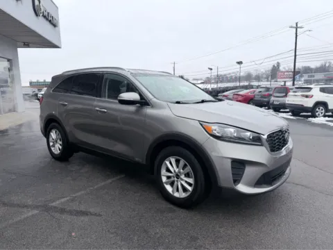 More photos of 2019 Kia Sorento LX V6 at Farris Jeep - Morristown, TN