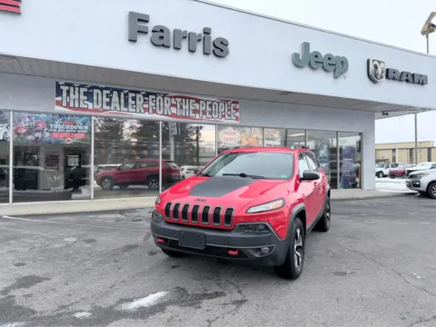 Photos of 2017 Jeep Cherokee Trailhawk for sale in Morristown, TN at Farris Jeep - Morristown