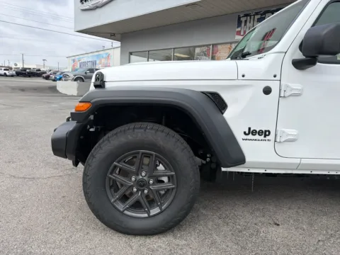 Photos of 2026 Jeep Wrangler Sport for sale in Morristown, TN at Farris Jeep - Morristown