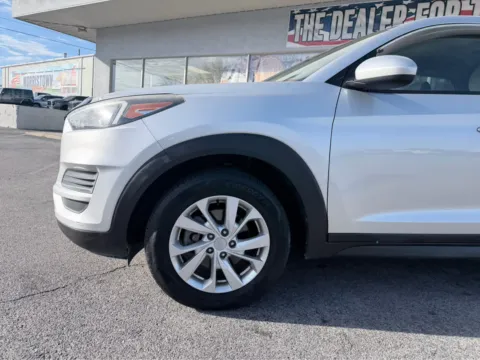 Photos of 2019 Hyundai Tucson SE for sale in Morristown, TN at Farris Jeep - Morristown