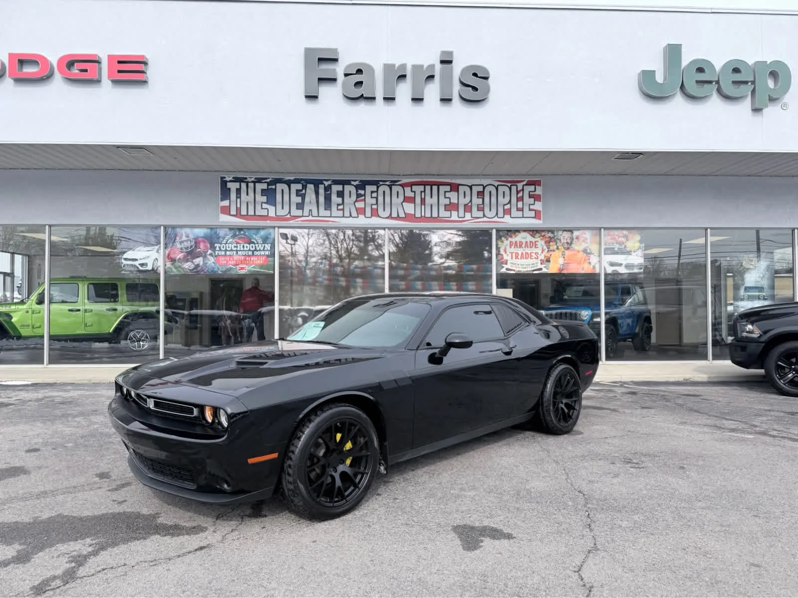 Black 2023 Dodge Challenger SXT for sale in Morristown, TN