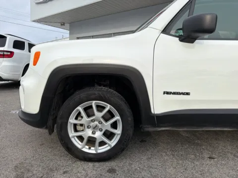 Photos of 2023 Jeep Renegade Latitude for sale in Morristown, TN at Farris Jeep - Morristown