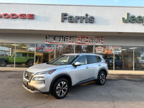 Silver 2023 Nissan Rogue SV for sale in Morristown, TN