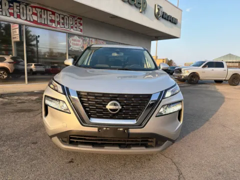 More photos of 2023 Nissan Rogue SV at Farris Jeep - Morristown, TN