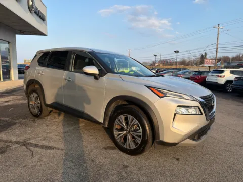 More photos of 2023 Nissan Rogue SV at Farris Jeep - Morristown, TN
