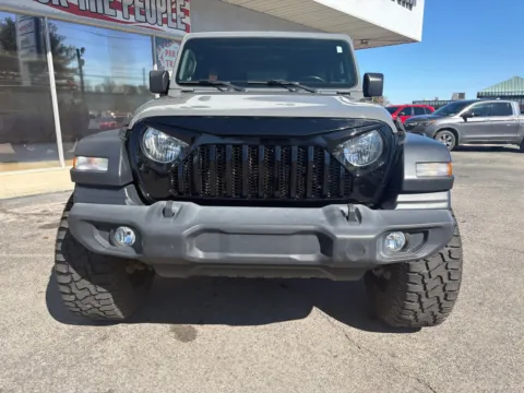 More photos of 2021 Jeep Wrangler Unlimited Sport S at Farris Jeep - Morristown, TN