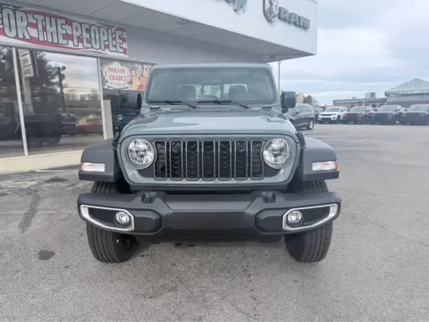 More photos of 2026 Jeep Gladiator Sport at Farris Jeep - Morristown, TN