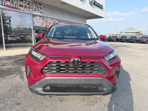 More photos of 2019 Toyota RAV4 LE at Farris Jeep - Morristown, TN
