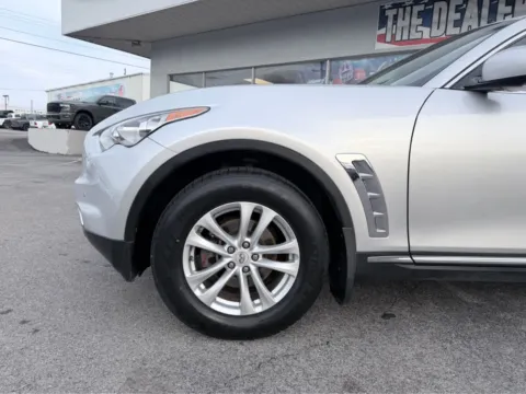 Another view of 2017 INFINITI QX70 for sale in Morristown, TN at Farris Jeep - Morristown