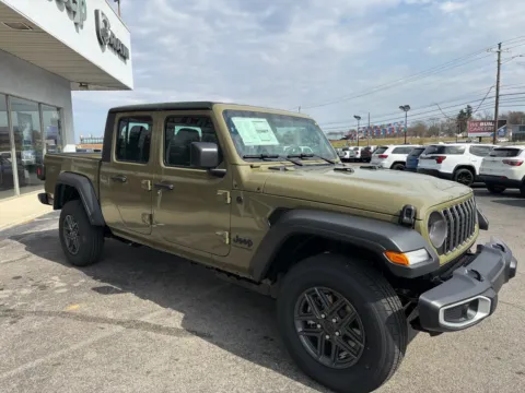 More photos of 2026 Jeep Gladiator Sport at Farris Jeep - Morristown, TN