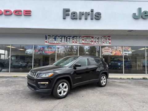 Black 2018 Jeep Compass Latitude for sale in Morristown, TN